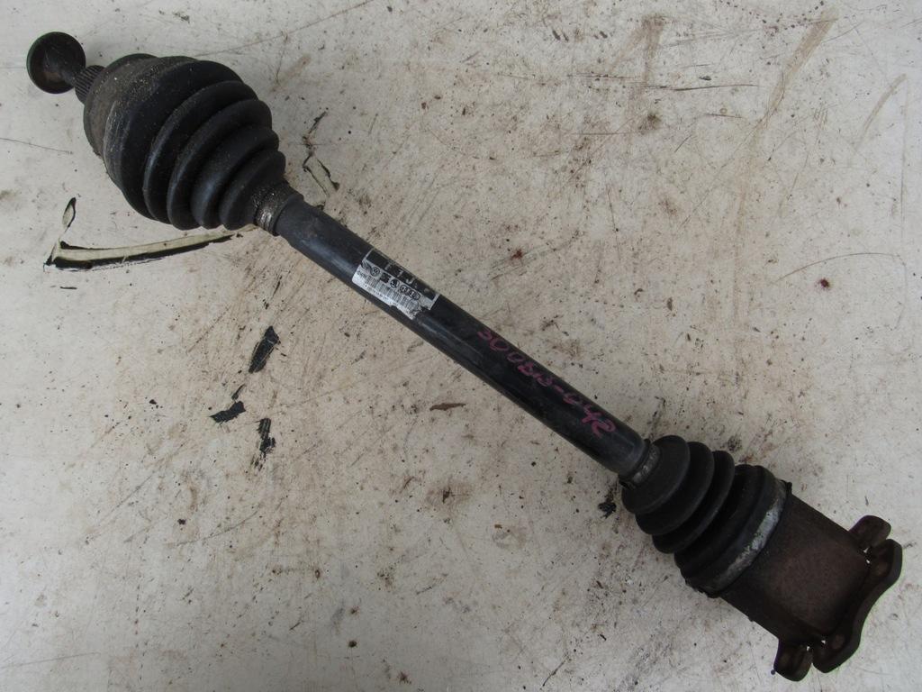полуось передняя левая (приводной вал, ШРУС) Audi A6 4F/C6 2004, 2.4 л., BDW, бензин, седан, 4F0407271J - фото №1