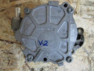 насос вакуумный Audi Q5 8R 2010, 2.0 л., дизель, внедорожник 5 дв., 03L145100F