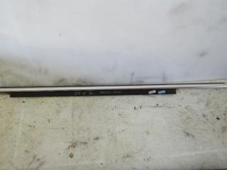 молдинг двери передней правой Audi Q5 8R [рестайлинг] 2014, 3.0 л., CWGD, бензин, внедорожник 5 дв., 8R0853284F