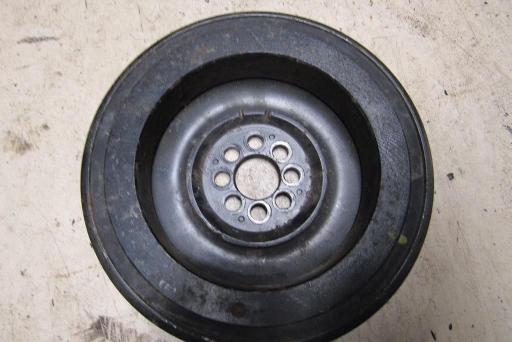 шкив коленвала Audi A5 8T 2007, 3.2 л., CALA, бензин, купе, 06E105251C - фото №1