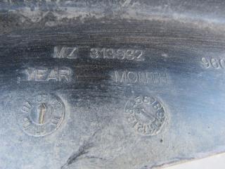 брызговик Mitsubishi L200 4 поколение 2007, 2.5 л., 4D56 HP, дизель, пикап, MZ313932