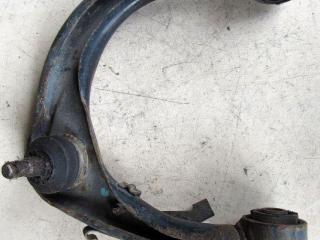 рычаг передний правый Toyota Land Cruiser Prado 3 поколение J120 2003, 3.0 л., 1KZ-TE, дизель, внедорожник 5 дв., 48610-60070