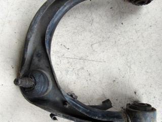 рычаг передний правый Toyota Land Cruiser Prado 3 поколение J120 2003, 3.0 л., 1KZ-TE, дизель, внедорожник 5 дв., 48610-60070