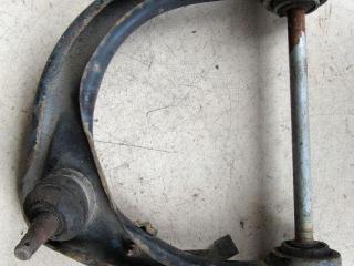 рычаг передний правый Toyota Land Cruiser Prado 3 поколение J120 2003, 4.0 л., 1GR-FE, бензин, внедорожник 5 дв., 48610-60070