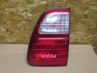 фонарь крышки багажника правый Lexus LX 2 поколение [рестайлинг] 2004, 4.7 л., 2UZ-FE, бензин, АКПП, внедорожник 5 дв.