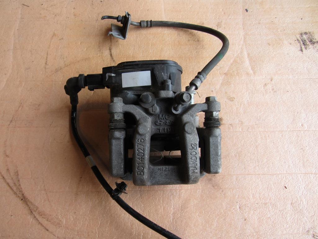 суппорт задний левый Kia Sportage 4 поколение 2016, 2.0 л., D4HA, дизель, внедорожник 5 дв., BC412252 - фото №1