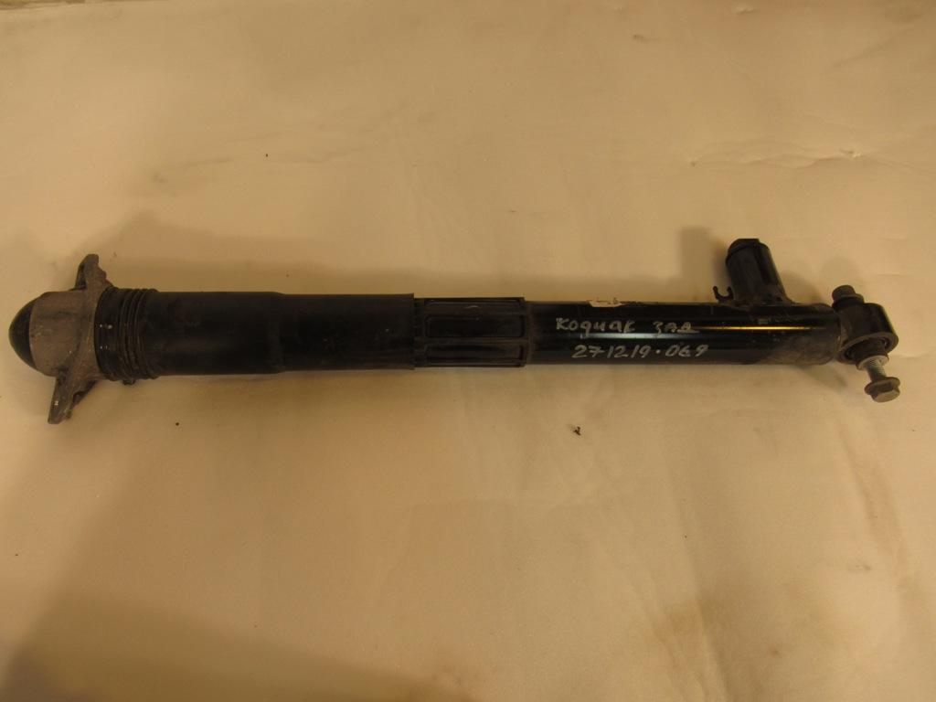 амортизатор задний правый Skoda Kodiaq 1 поколение 2016, 2.0 л., CZPA, бензин, внедорожник 5 дв., 5QF512009C - фото №1