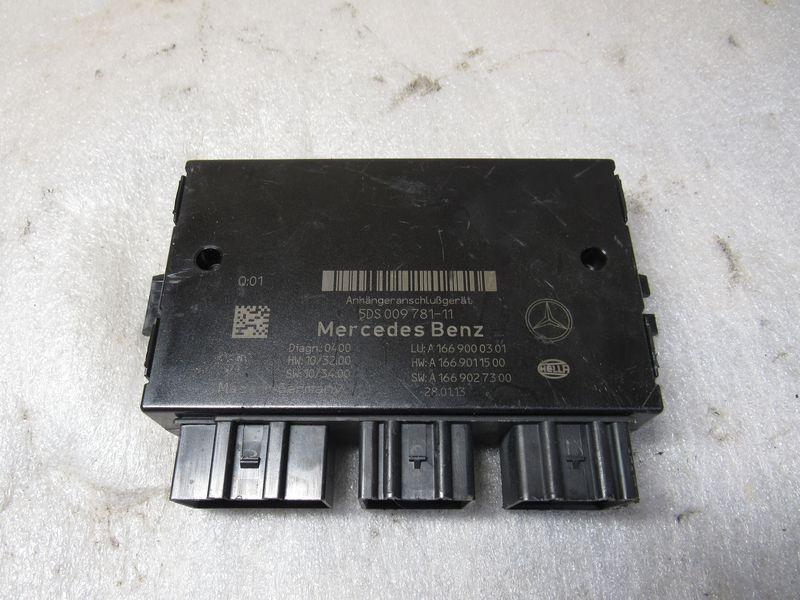 модуль подключения прицепа Mercedes-Benz M-Класс W166 2012, 3.0 л., дизель, 1669000301 - фото №1