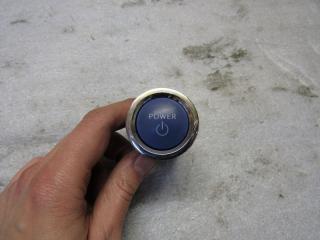 кнопка запуска двигателя Toyota RAV4 5 поколение (XA50) 2020, 2.5 л., гибрид