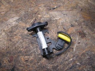 пиропатрон петли капота BMW X6 E71/E72 2009, 7326019