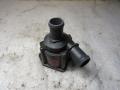 насос антифриза дополнительный Audi A4 B8/8K 2008, 2.0 л., бензин, 06H121601J - фото №3