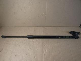 амортизатор крышки багажника (3-5 двери) Toyota RAV4 5 поколение (XA50) 2019, 2.5 л., гибрид, 68960-0R060