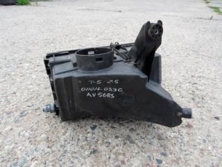 корпус воздушного фильтра Volkswagen Multivan T5 2003, 2.5 л., дизель, 7H0129601