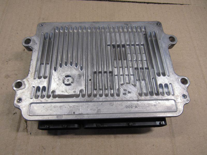 блок управления двигателем Mazda CX-5 1 поколение 2014, 2.2 л., дизель, SH3E18881E - фото №1