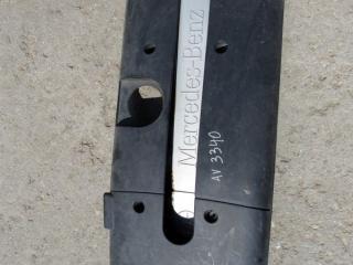 декоративная крышка двигателя Mercedes-Benz M-Класс W163 [рестайлинг] 2003, 6120100267