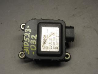 моторчик заслонки печки Audi A6 4B/C5 2000, 4B1820511D