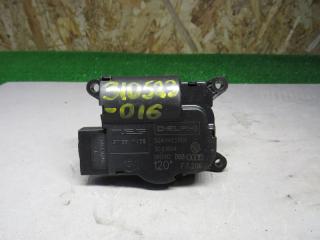 моторчик заслонки печки Audi Q7 4L [рестайлинг] 2010, 3.0 л., дизель