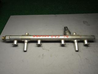 топливная рампа Volkswagen Golf 7 поколение 2016, 2.0 л., бензин, 06K133317G