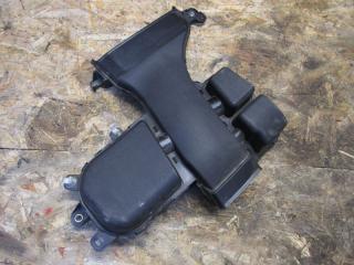 резонатор воздушного фильтра Lexus RX 4 поколение [рестайлинг] 2021, 3.5 л., гибрид, 17750-31050