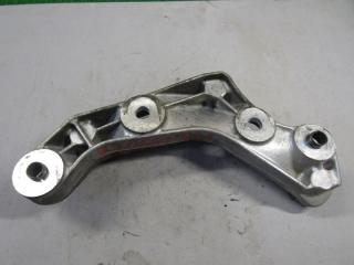 кронштейн двигателя Mercedes-Benz E-Класс W212/S212/C207/A207 2009, 2720140295