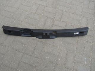 обшивка крышки багажника Mercedes-Benz GLS-Класс X166 2016, 1667400272