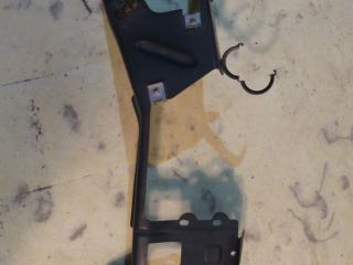 крепление ( кронштейн ) крыла Porsche Panamera 970 [рестайлинг] 2014, 3.0 л., бензин, 97061020103