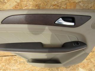 обшивка двери задняя левая Mercedes-Benz GL-Класс X166 2012