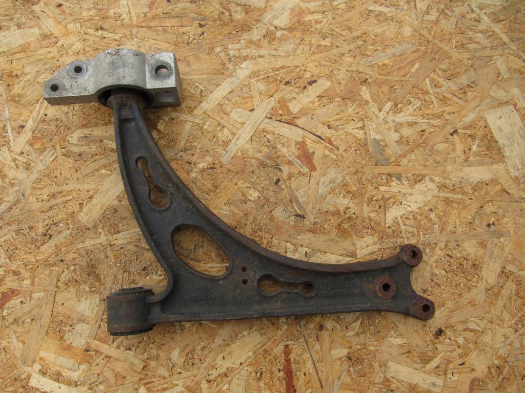 рычаг передний левый Volkswagen Golf 5 поколение 2003, 1K0407153G - фото №1