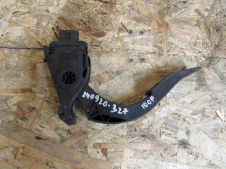 педаль Audi A4 B8/8K 2009, 8K1723523