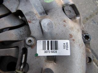 комплект сцепления Volvo V40 2 поколение 2012, 2.0 л., дизель, 30735828