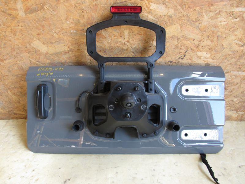 крышка багажника (дверь 3-5) Jeep Wrangler 4 поколение 2023, 2.0 л., бензин - фото №1