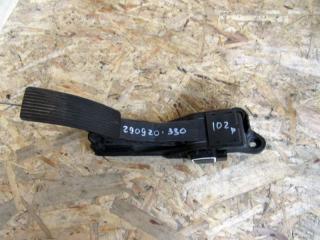 педаль Mercedes-Benz M-Класс W164 2005, 1643000004