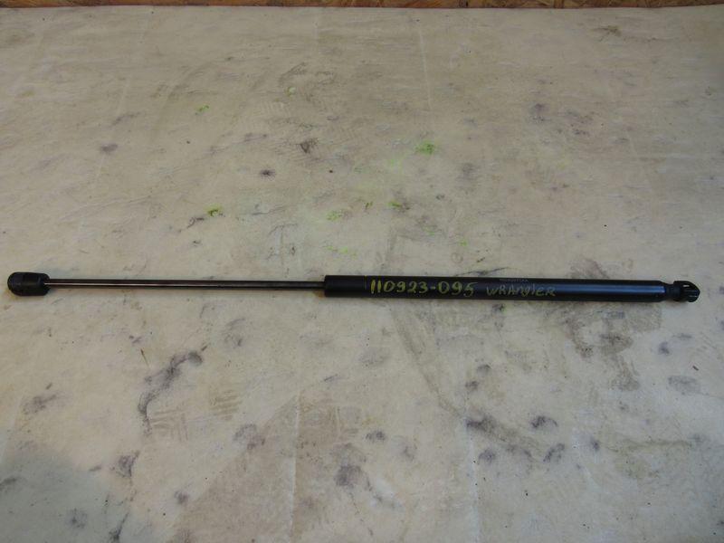 амортизатор стекла багажника Jeep Wrangler 4 поколение 2023, 2.0 л., бензин, АКПП, 68282670AA - фото №1
