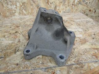 кронштейн двигателя Jeep Grand Cherokee 4 поколение [рестайлинг] 2016, 3.0 л., дизель, 52124990A