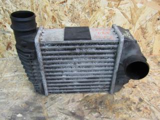 интеркулер Audi A6 4F/C6 [рестайлинг] 2010, 3.0 л., дизель, 4F0145806T