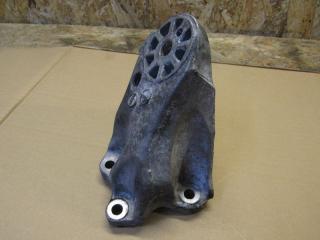 кронштейн двигателя Audi Q7 4L [рестайлинг] 2009, 3.0 л., дизель, 7L6199307A