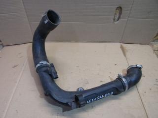 патрубок интеркулера Volkswagen Tiguan 1 поколение 2008, 2.0 л., бензин, 1K0145770AE