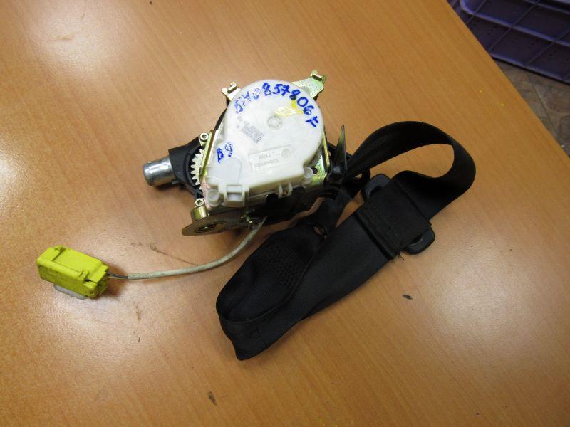 ремень безопасности Volkswagen Golf 5 поколение 2005, 5M0857806F - фото №1