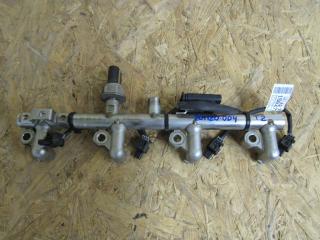 топливная рампа Mercedes-Benz C-Класс W204 [рестайлинг] 2012, 1.8 л., M 271.860, бензин, АКПП, 2710705195