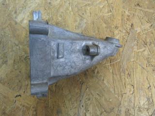 кронштейн двигателя Mercedes-Benz C-Класс W204 [рестайлинг] 2012, 1.8 л., M 271.860, бензин, АКПП, 2712232704