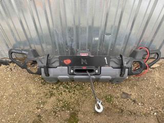 бампер передний Jeep Wrangler 4 поколение 2023, 2.0 л., бензин