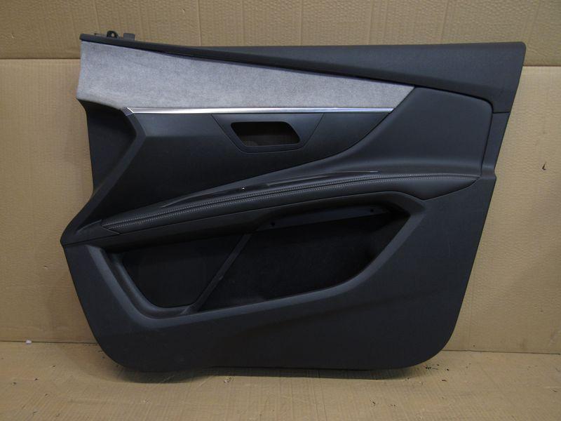 обшивка двери передняя правая Peugeot 5008 2 поколение 2019 - фото №1