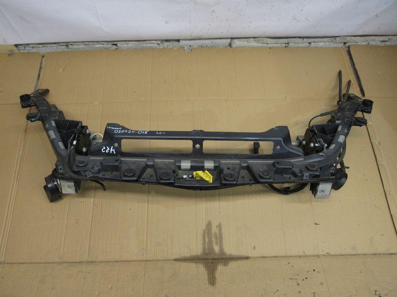 передняя панель крепления облицовки (телевизор) Maserati Levante 1 поколение 2019, 3.0 л., бензин - фото №1