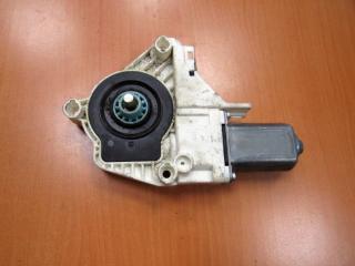 моторчик стеклоподъемника передний правый Audi A4 B8/8K 2010, 8K0959802A