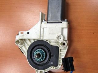 моторчик стеклоподъемника передний правый Audi A4 B8/8K 2010, 8K0959802A