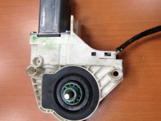 моторчик стеклоподъемника передний левый Audi A6 4F/C6 [рестайлинг] 2010, 8K0959801A