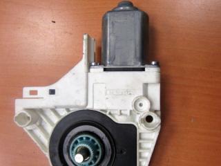 моторчик стеклоподъемника задний правый Audi A6 4F/C6 [рестайлинг] 2010, 8K0959812A