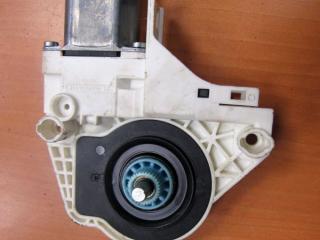 моторчик стеклоподъемника задний левый Audi A6 4F/C6 [рестайлинг] 2010, 8K0959811A