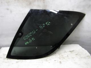 стекло кузовное боковое правое Mercedes-Benz M-Класс W163 [рестайлинг] 2001, 1636700450