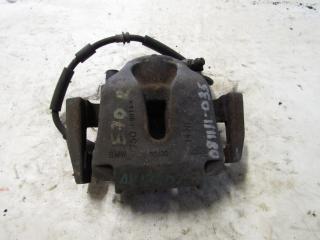 суппорт передний правый BMW X5 E70 2009